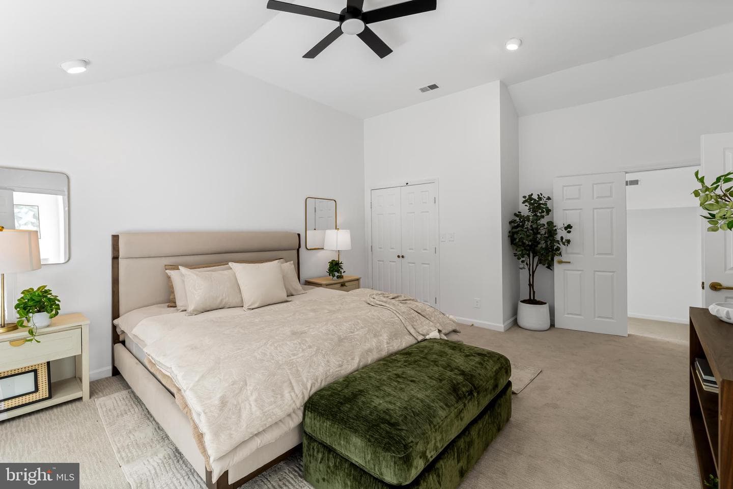 2318 Shaded Brook Drive photo 35