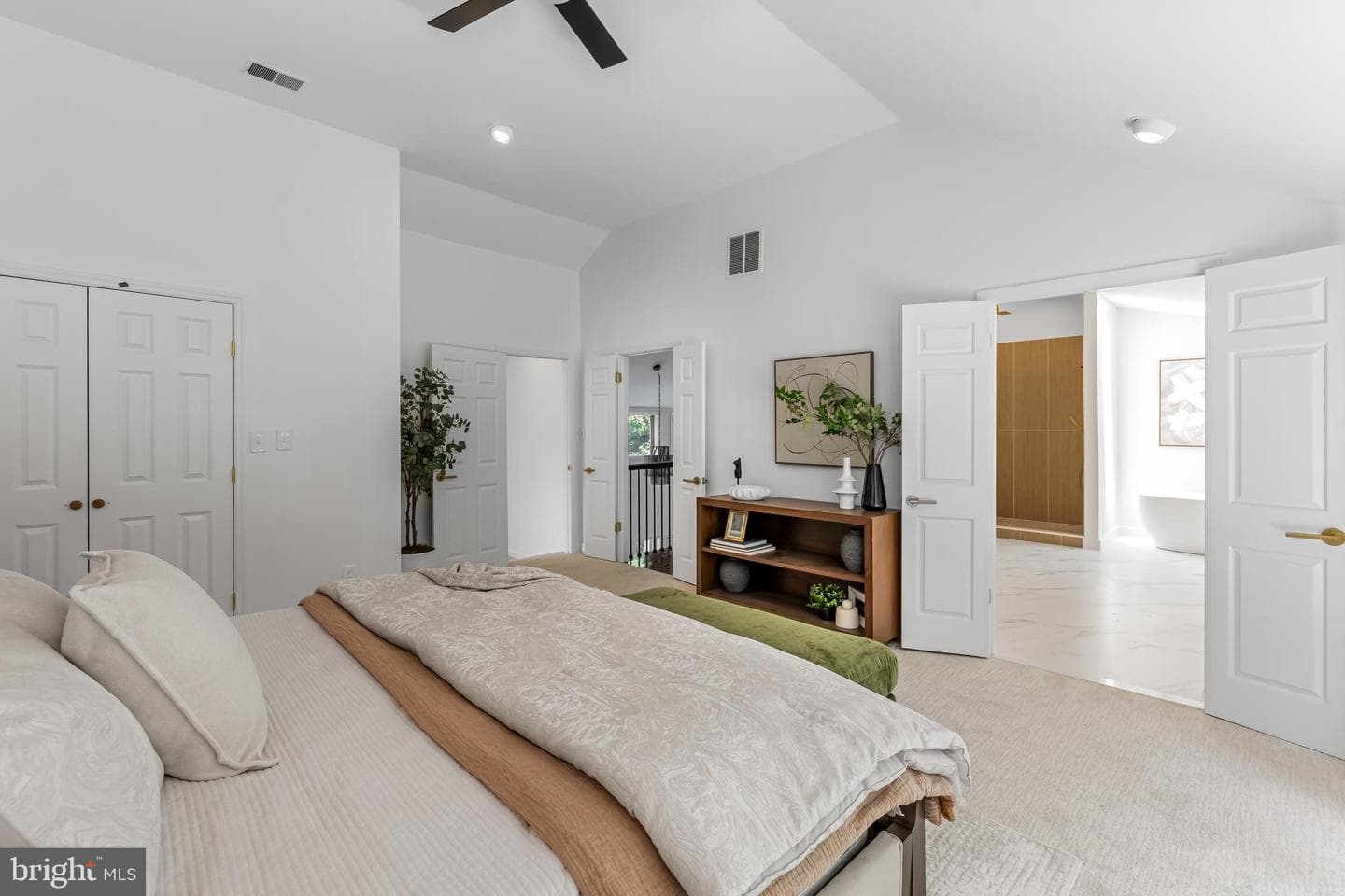 2318 Shaded Brook Drive photo 36