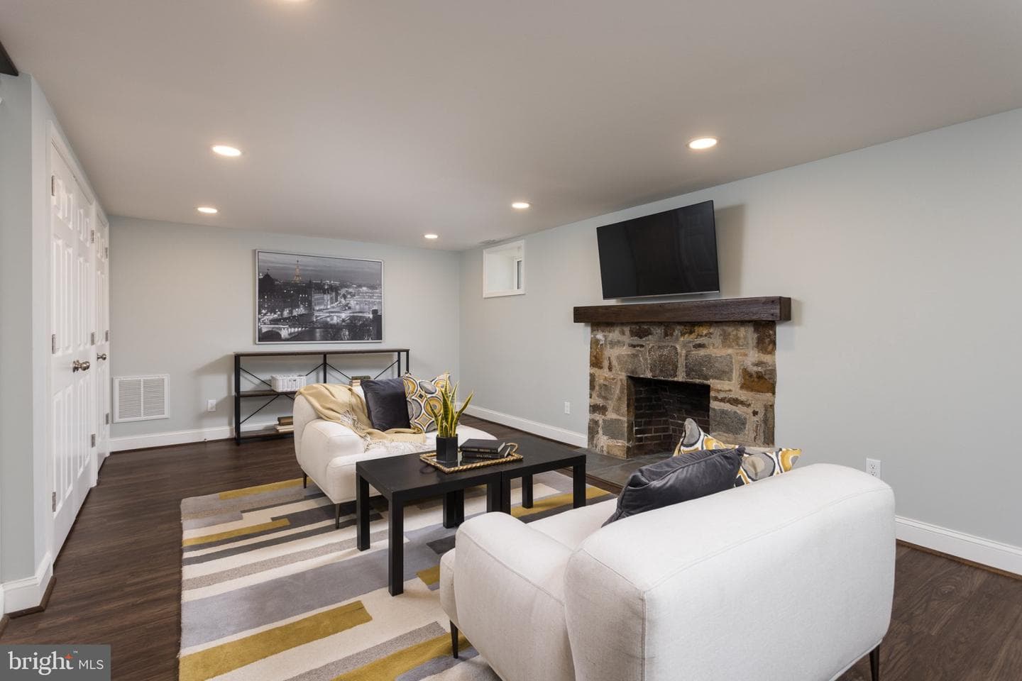 7107 Bristol Road photo 32