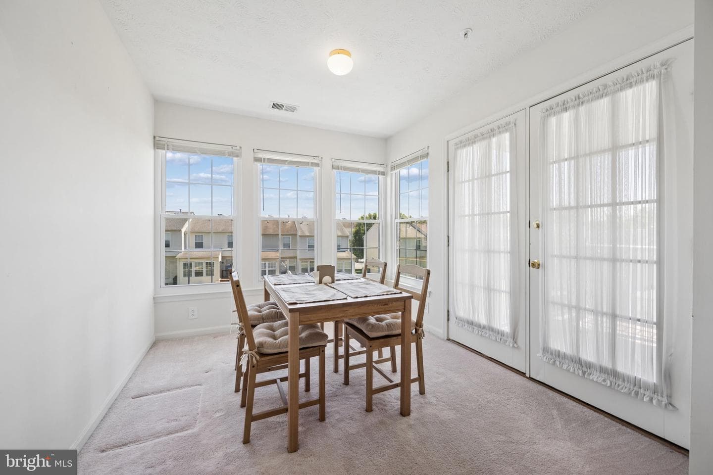 7653 Gladstone Road #5-7653 photo 17