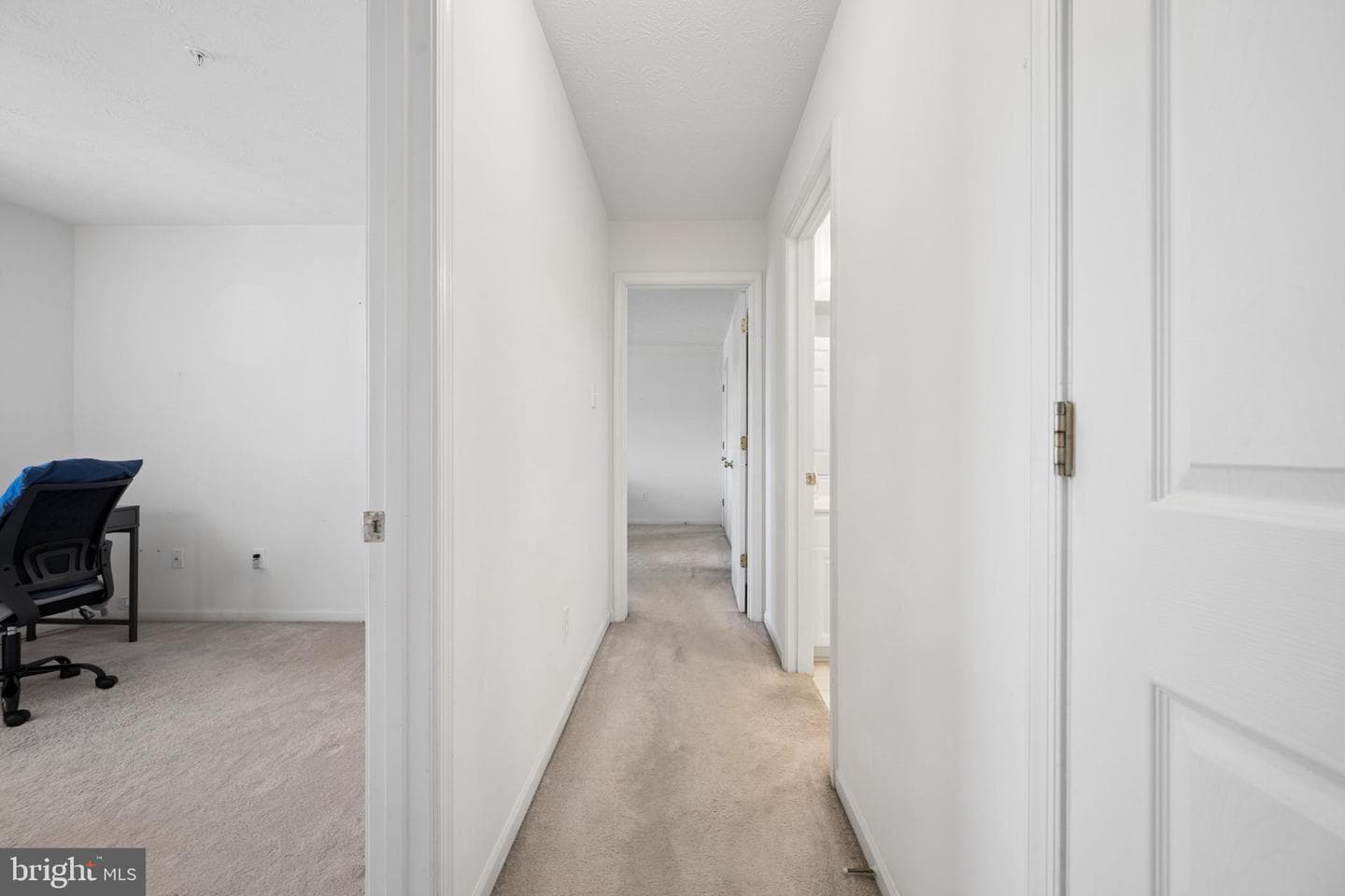 7653 Gladstone Road #5-7653 photo 37