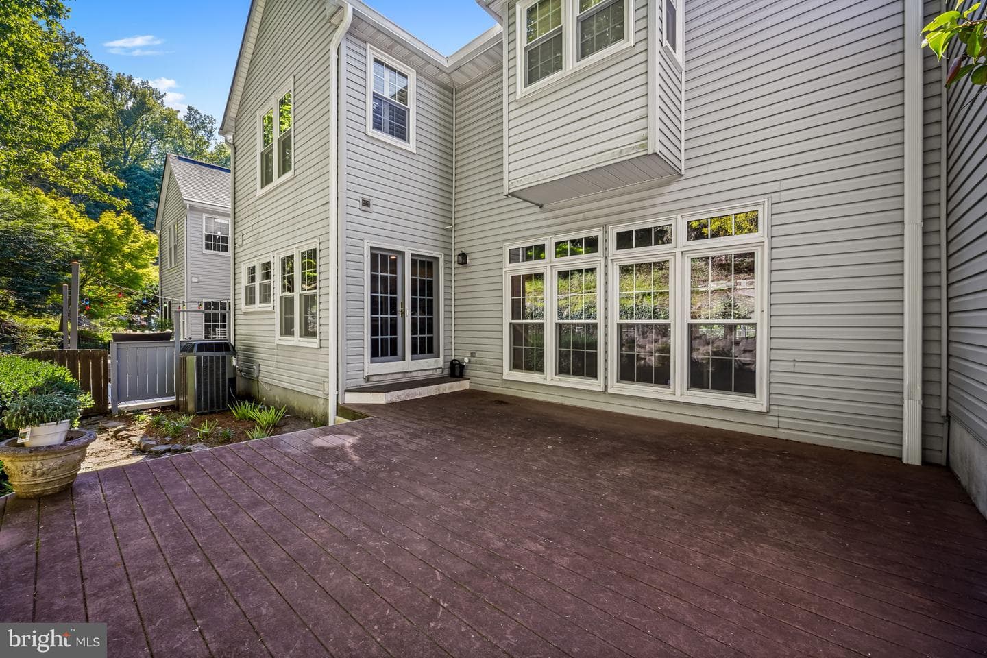 1011 Lillies Lane photo 40