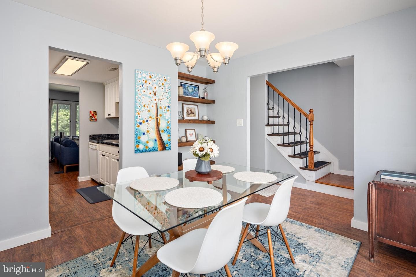 33 Strabane Court photo 17