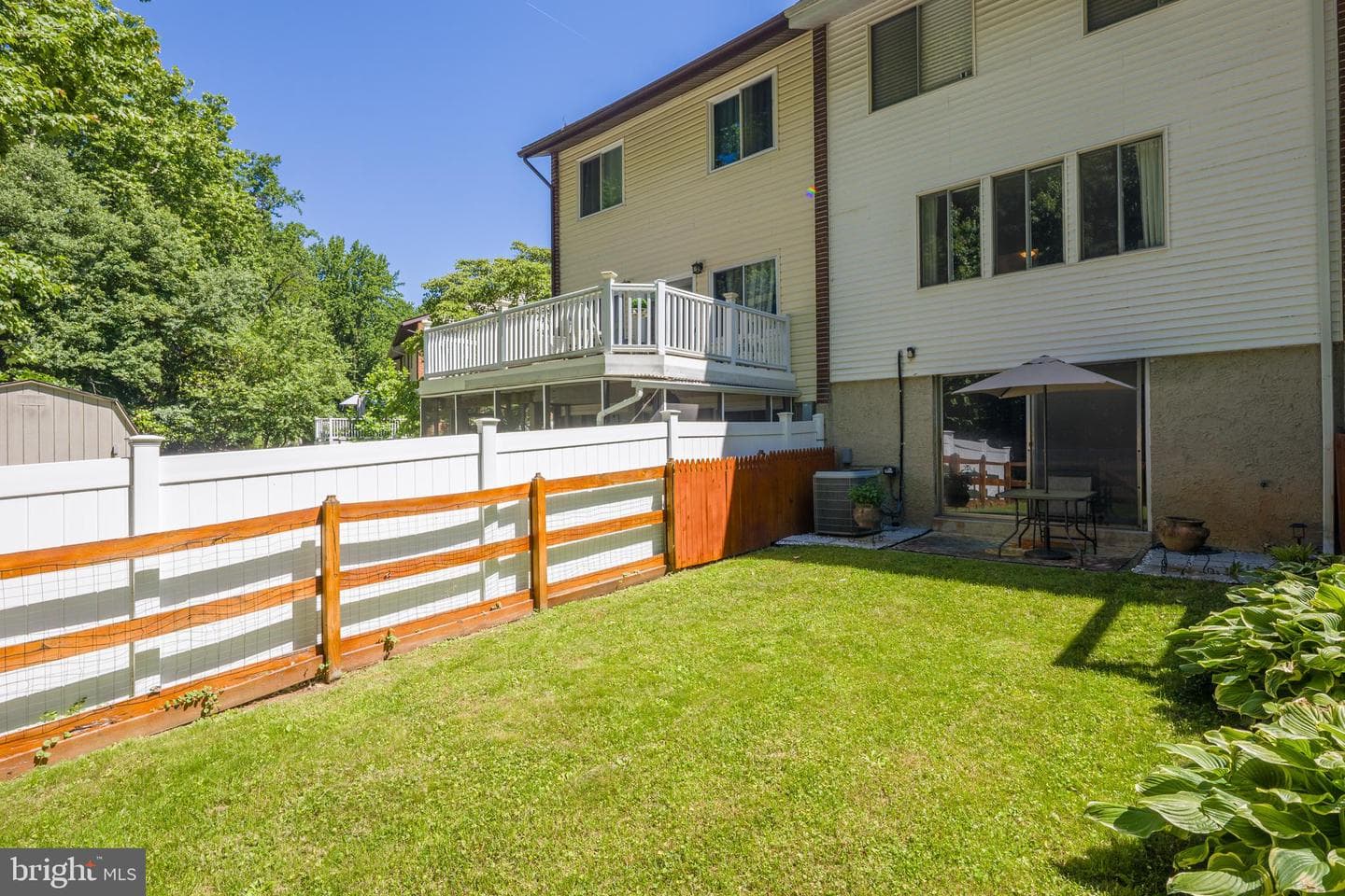 33 Strabane Court photo 36