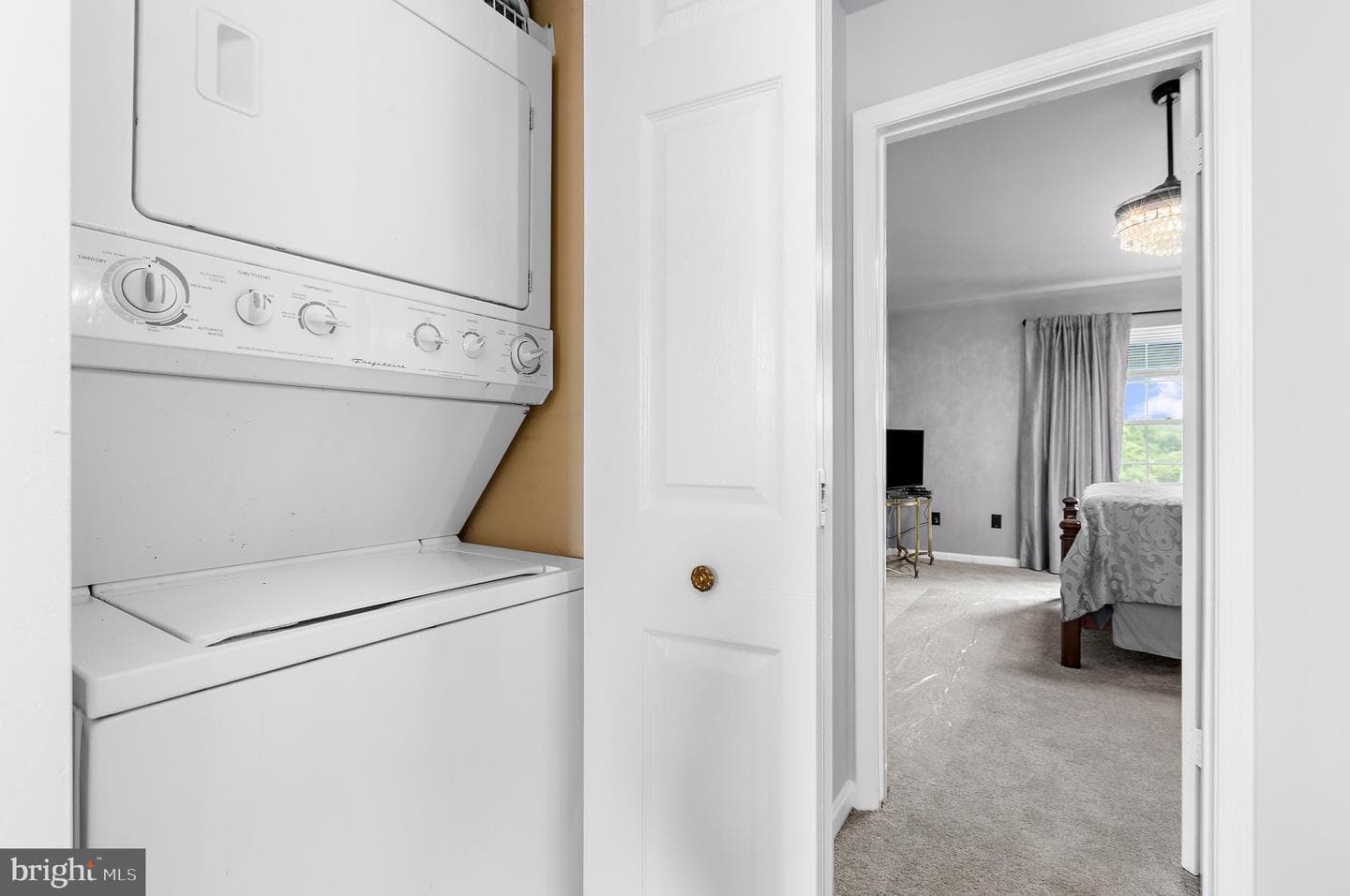 9534 Georgian Way photo 29