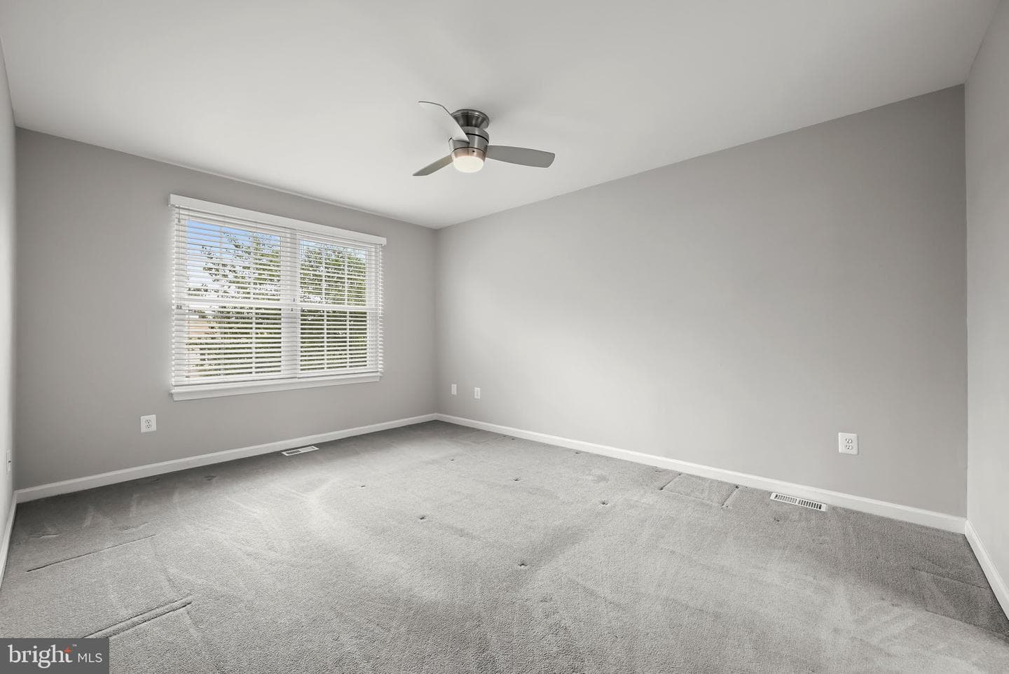 102 Bishops Lane photo 21