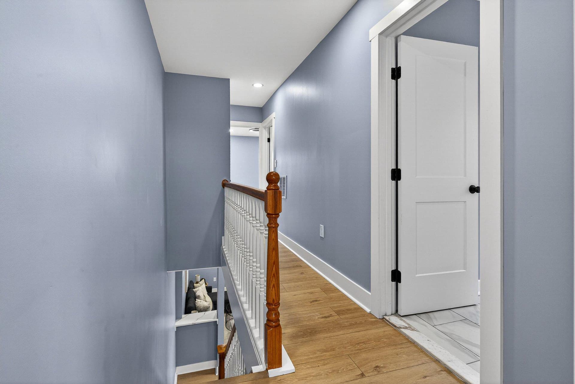 262 Colgate photo 31