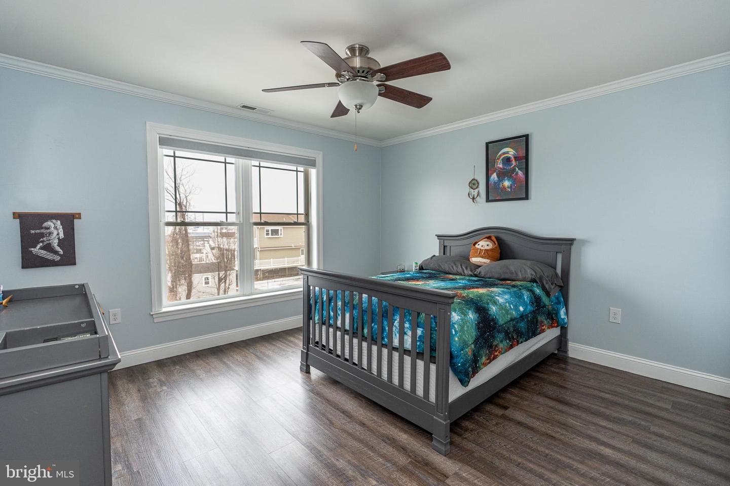 9031 Hinton Avenue photo 24
