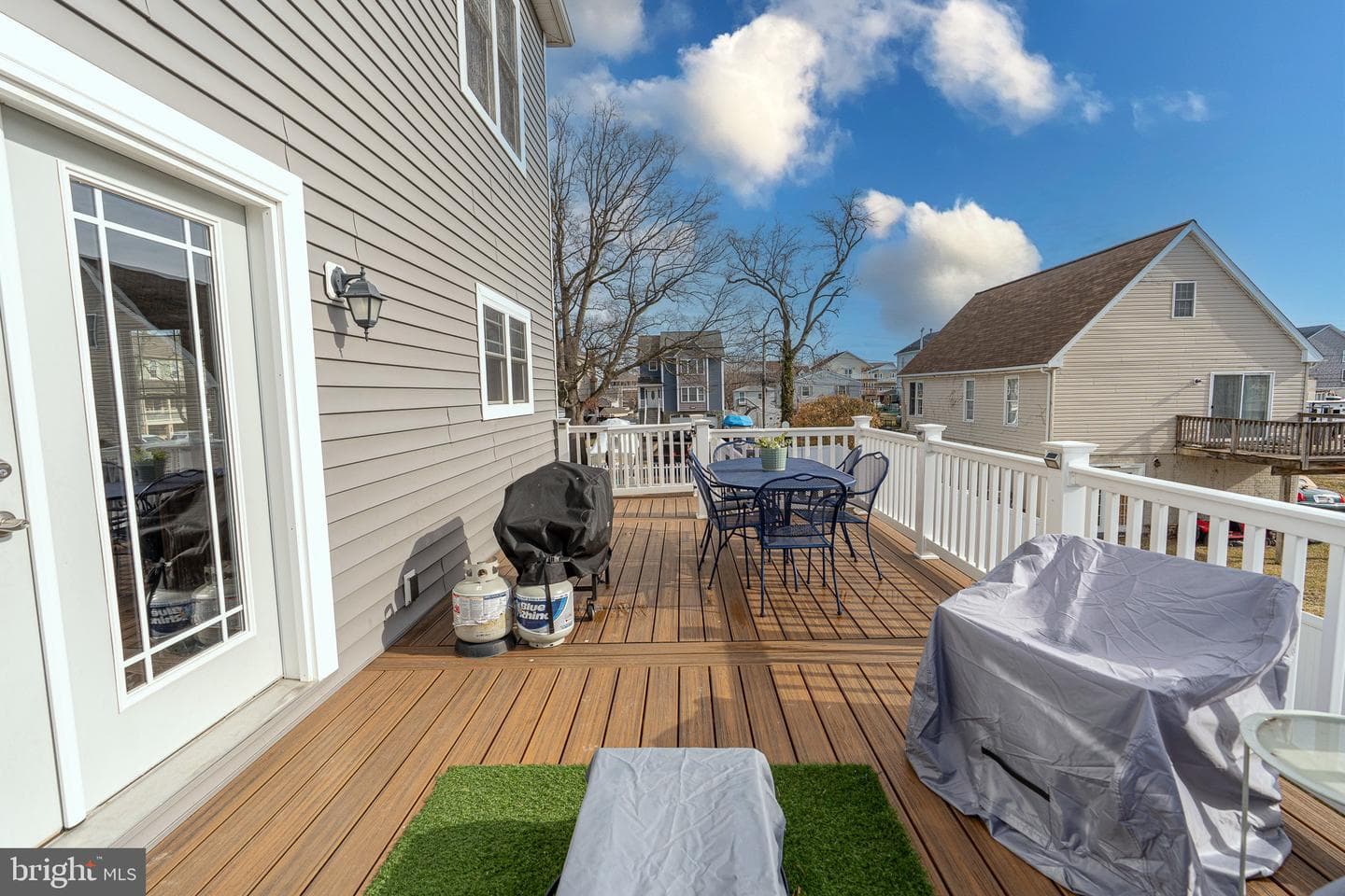 9031 Hinton Avenue photo 34