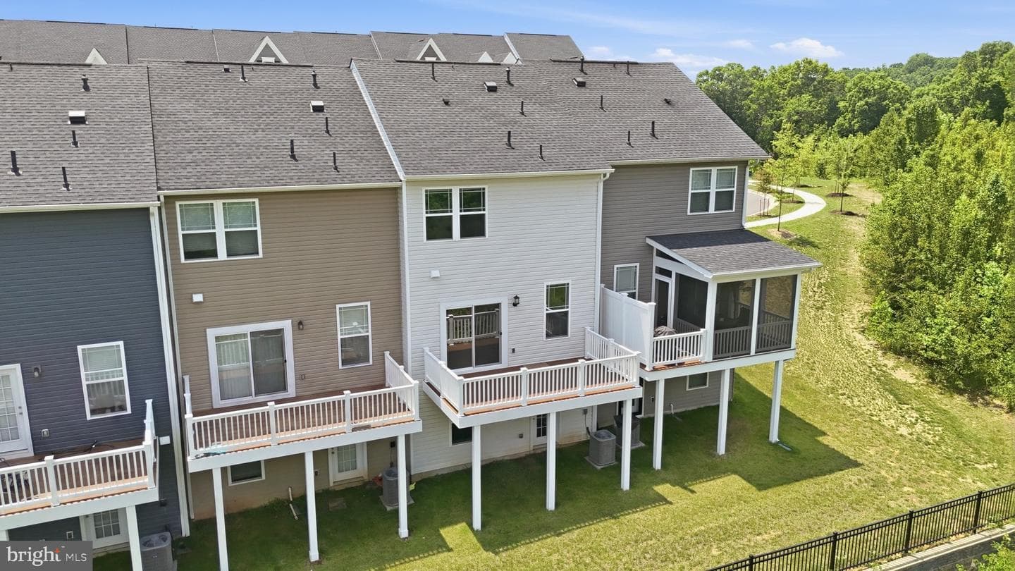 2403 Woodlands Road photo 48