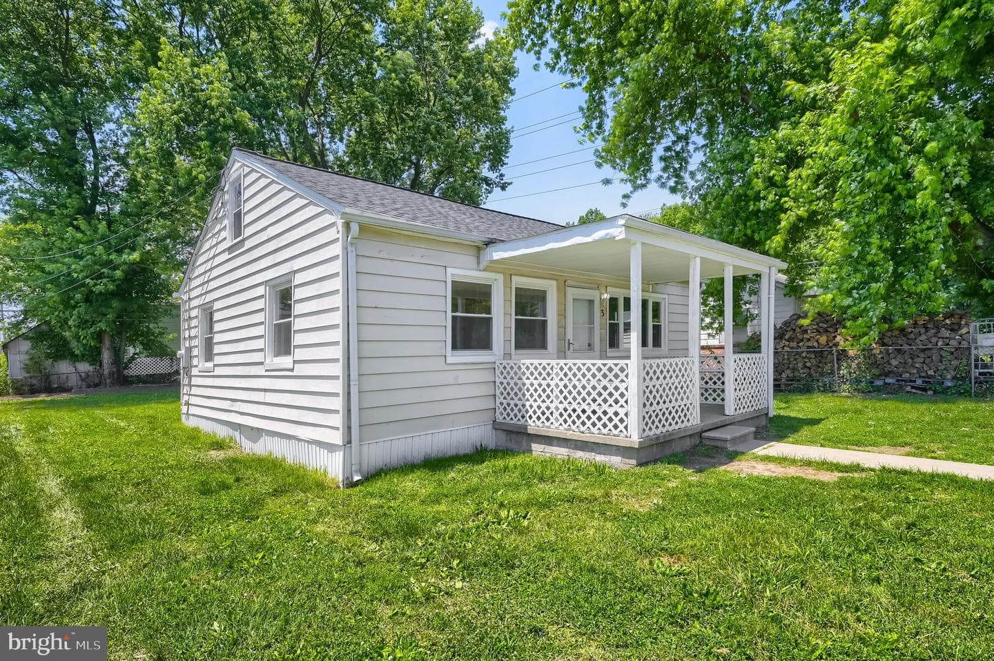 3 Honeycomb Road, Middle River