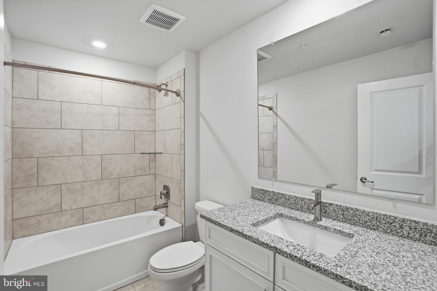 6613 Greenleigh Avenue photo 14