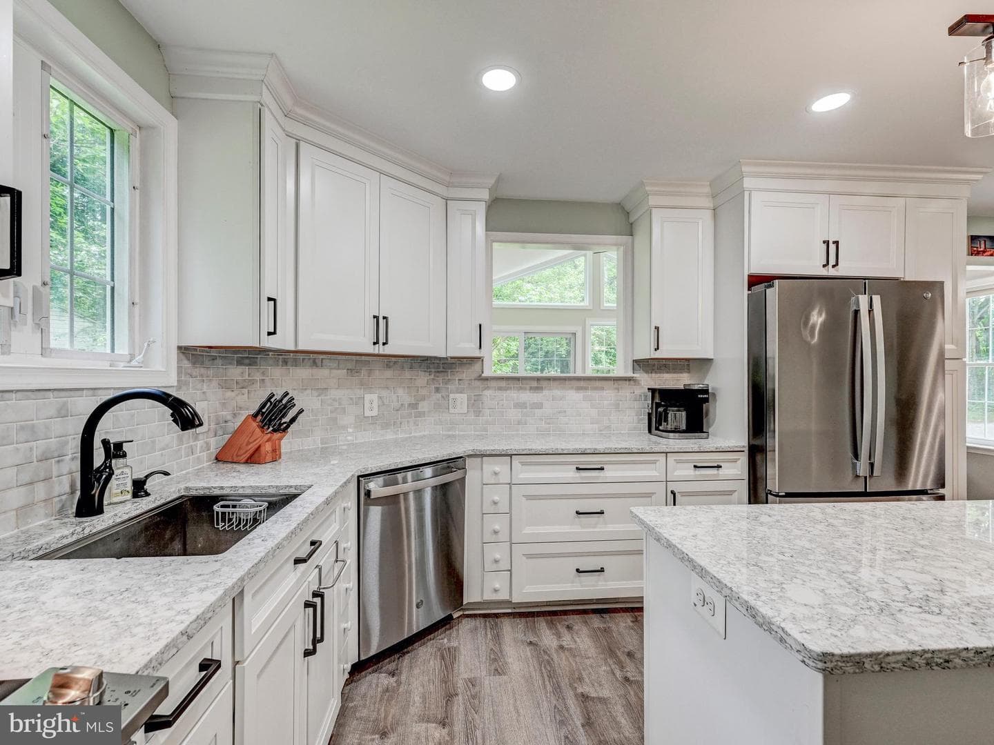 306 Kauffman Road photo 6