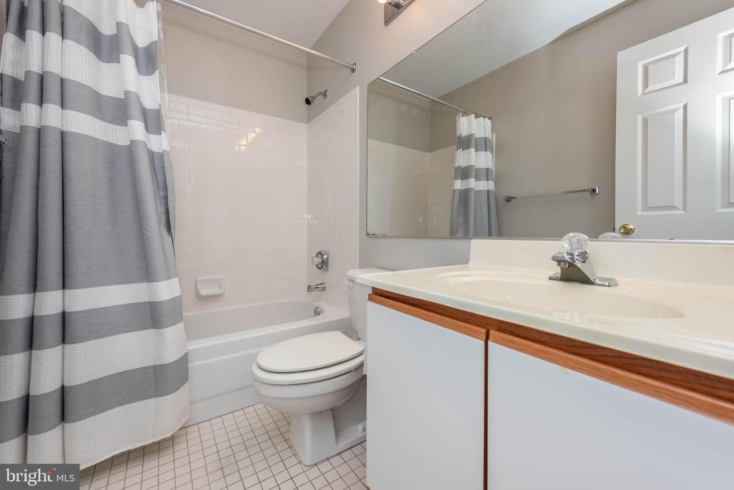 4 Rumford Drive #304 photo 17