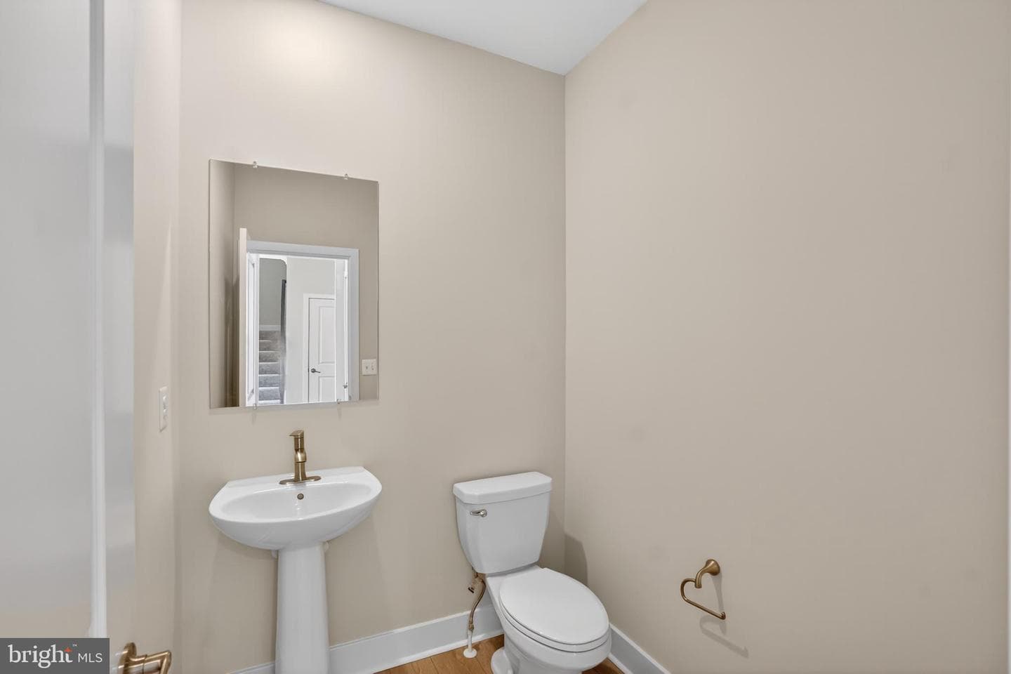 505 Willowshire Street photo 15