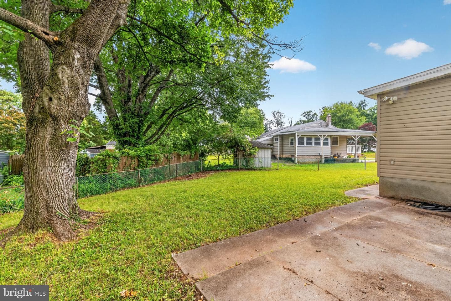 201 Uppergate Court photo 25