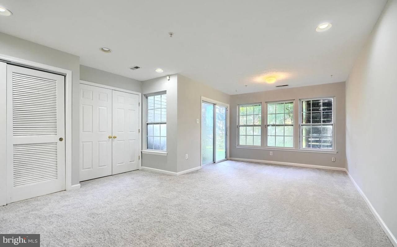 9863 Decatur Road photo 4