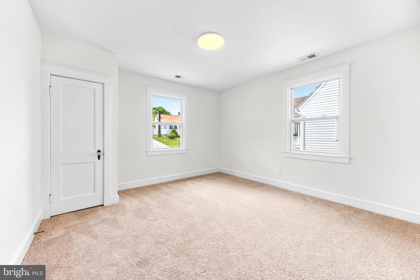 5559 Ashbourne Road photo 19