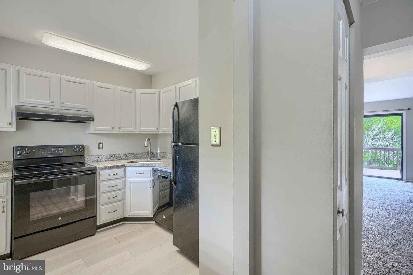 127 Bourbon Court photo 4
