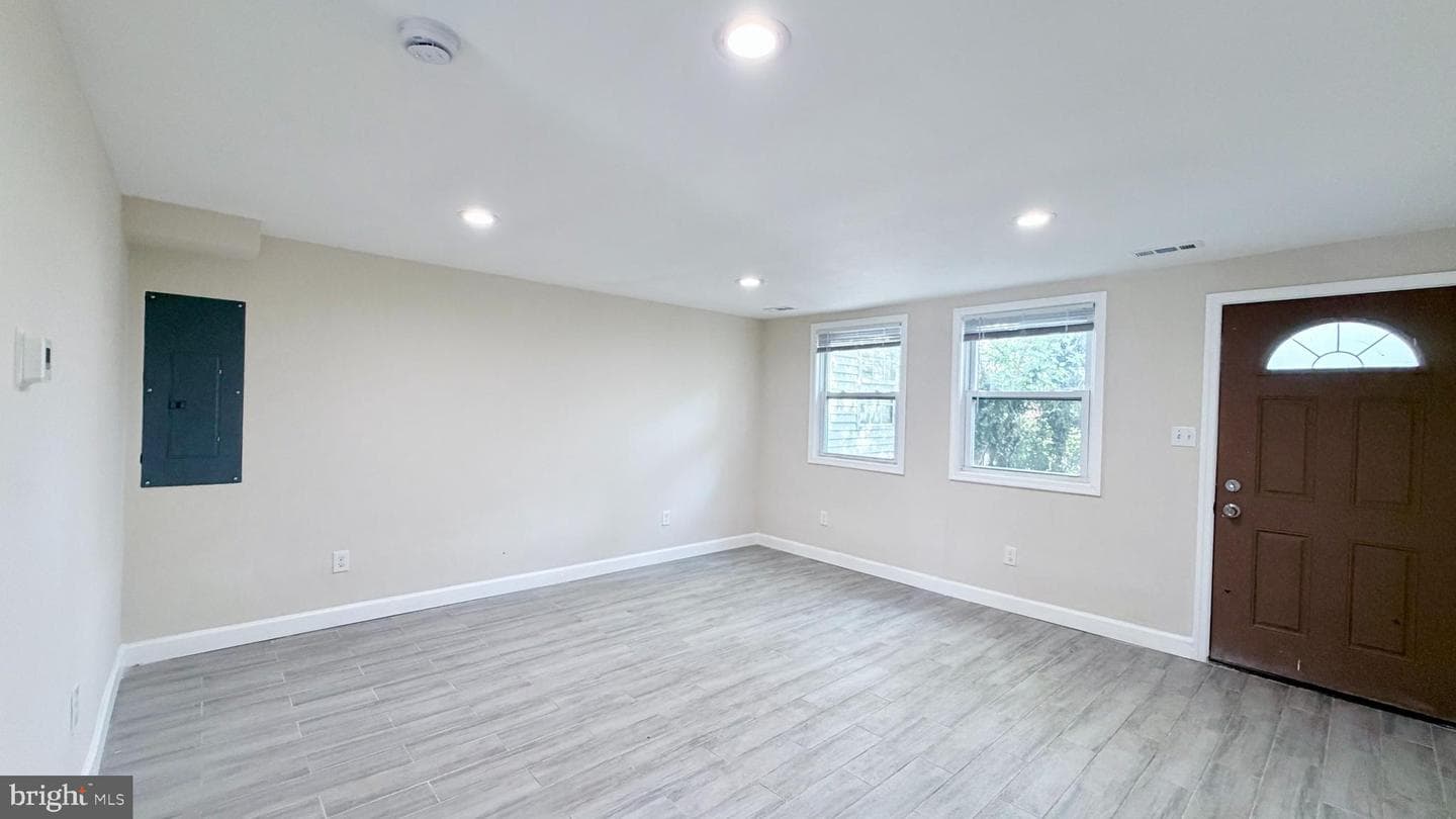 327 Bigley Ave photo 15