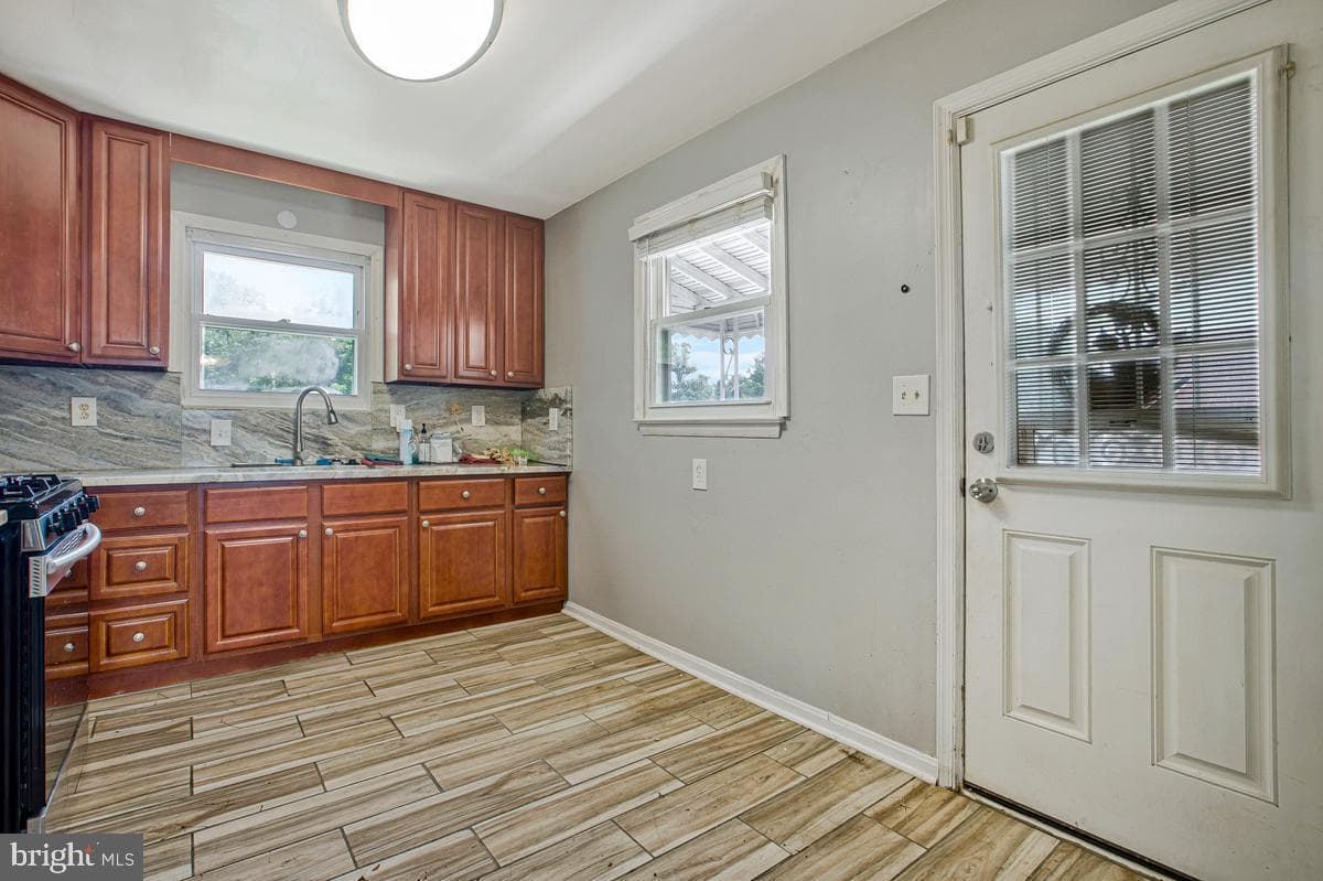 3824 Cassandra Road photo 11