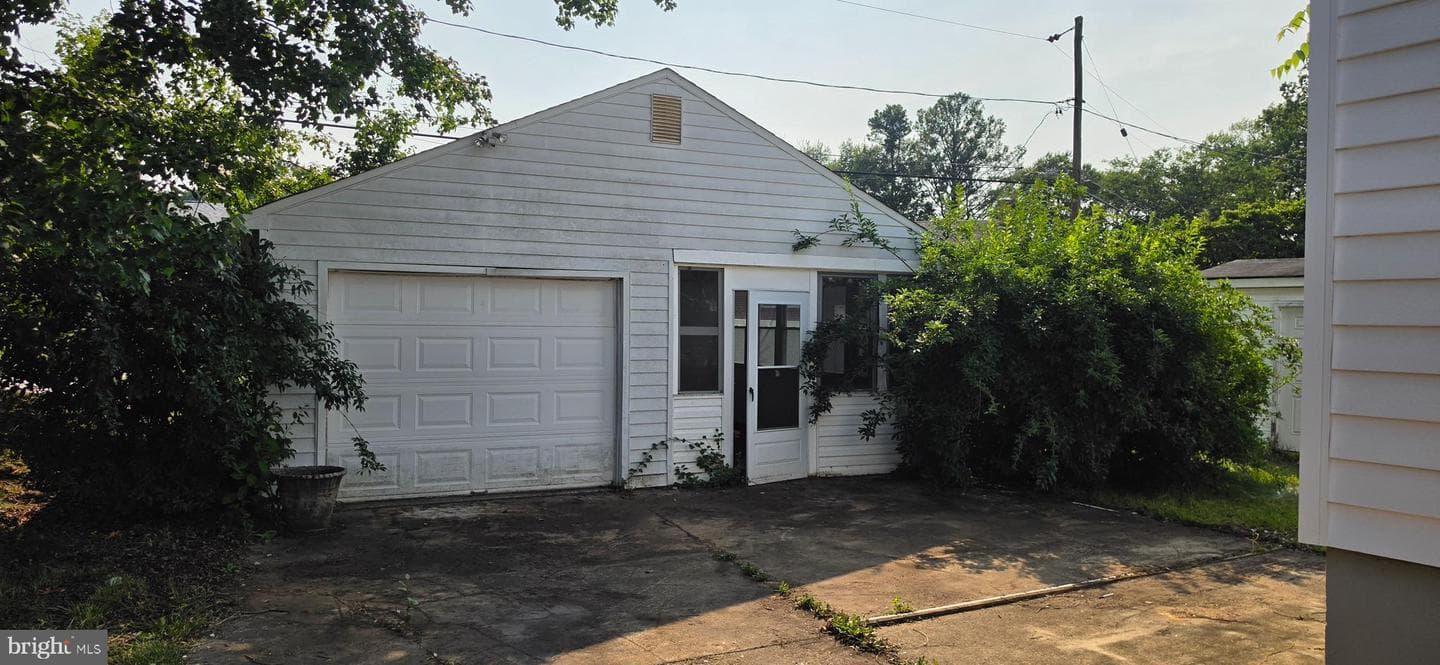 3824 Cassandra Road photo 30