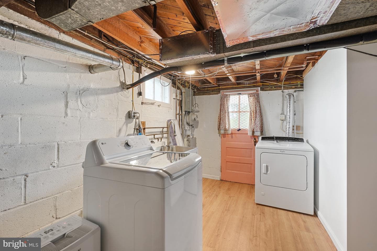 5559 Gayland Road photo 24