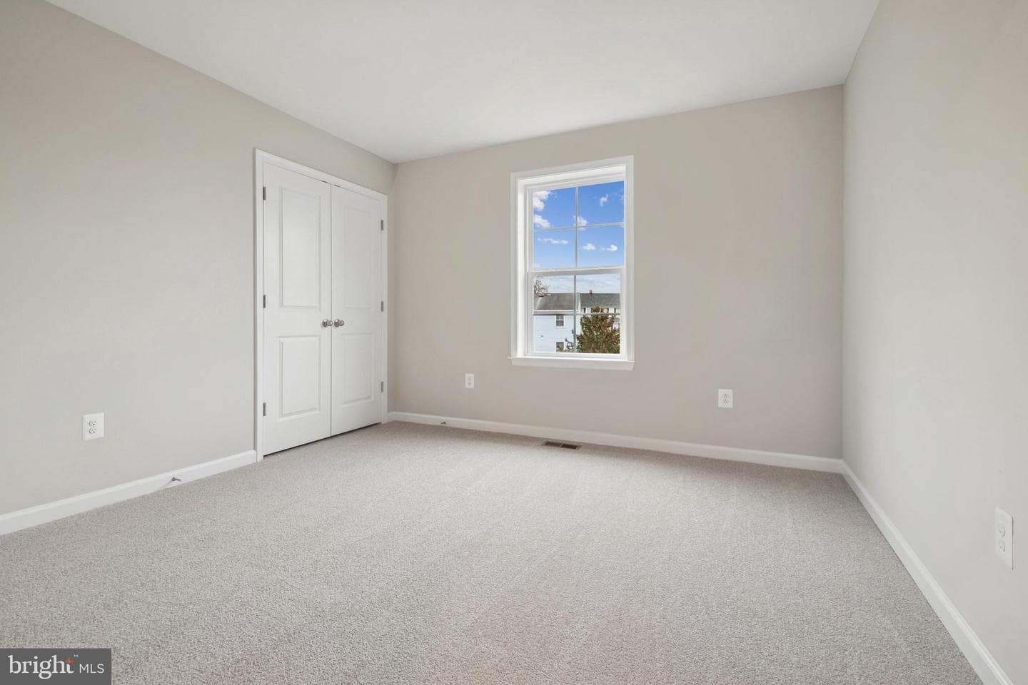 9028 Old Harford photo 29