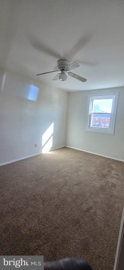 1031 Foxwood Lane photo 12