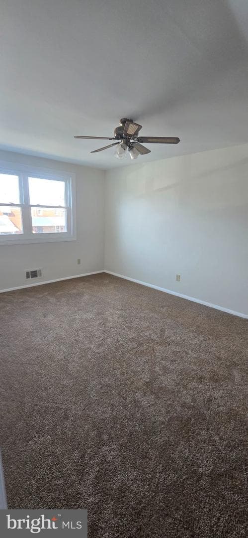 1031 Foxwood Lane photo 13