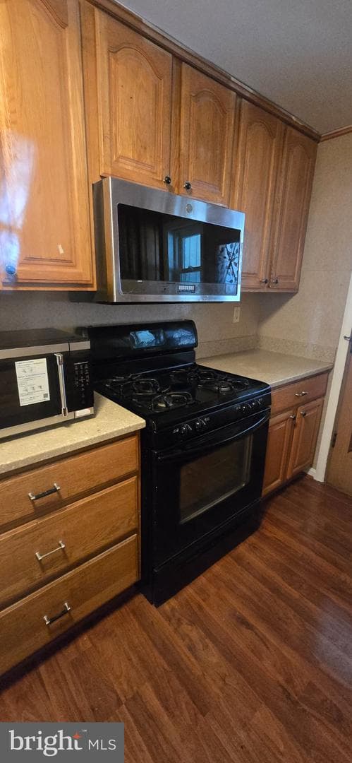 1031 Foxwood Lane photo 14