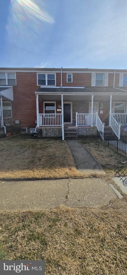 1031 Foxwood Lane photo 15