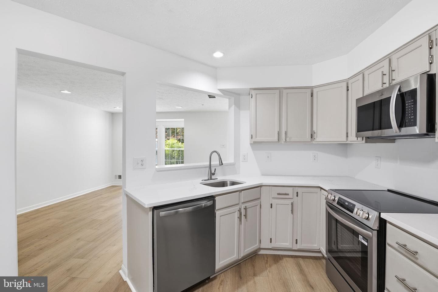 4240 Maple Path Circle #25 photo 6