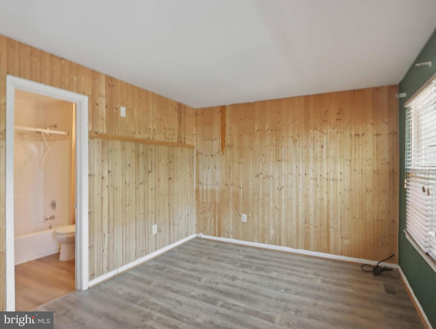 8812 Fox Circle photo 21