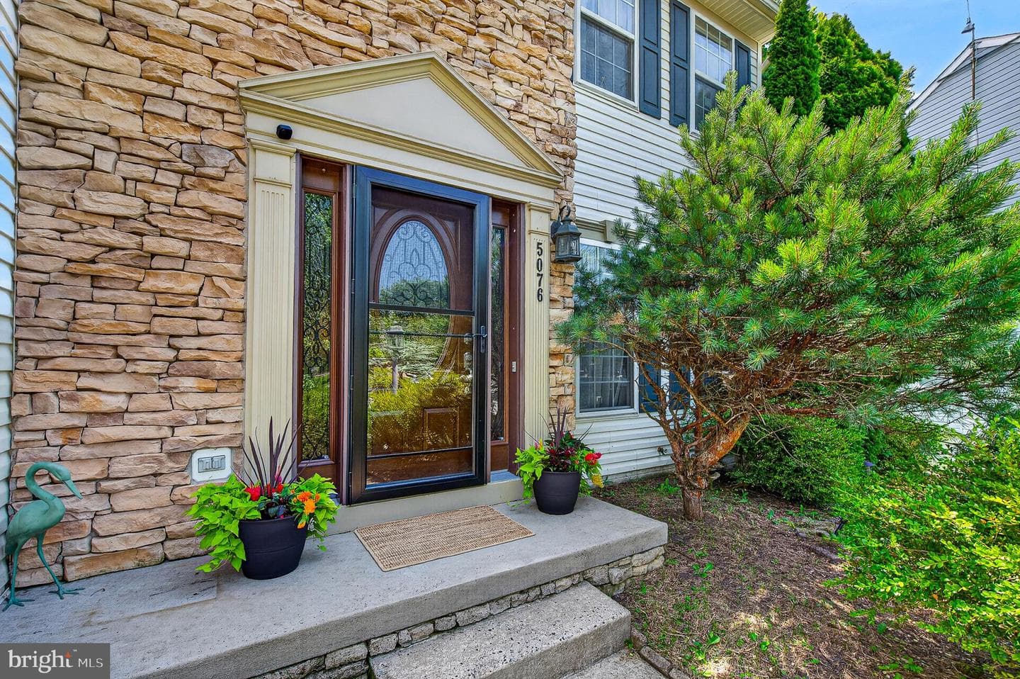 5076 Springhouse Circle photo 4