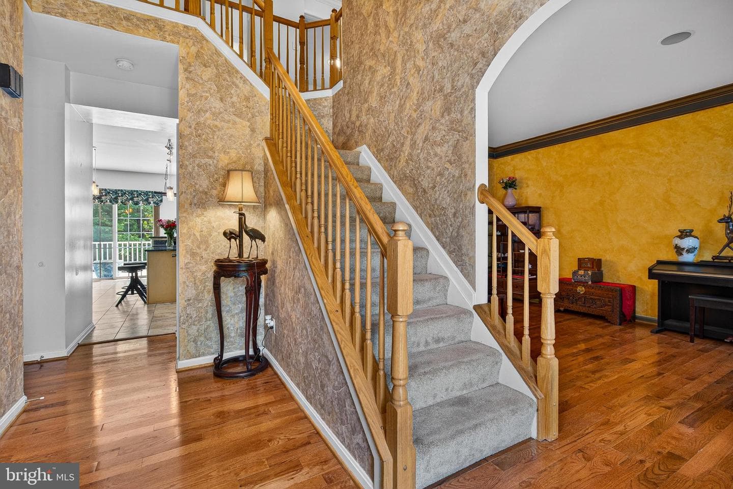 5076 Springhouse Circle photo 6