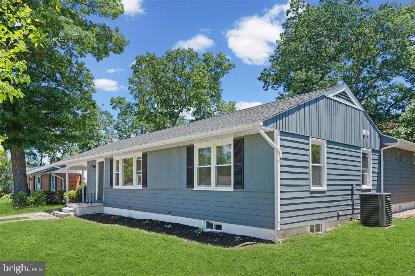1815 Dunwoody Road photo 4