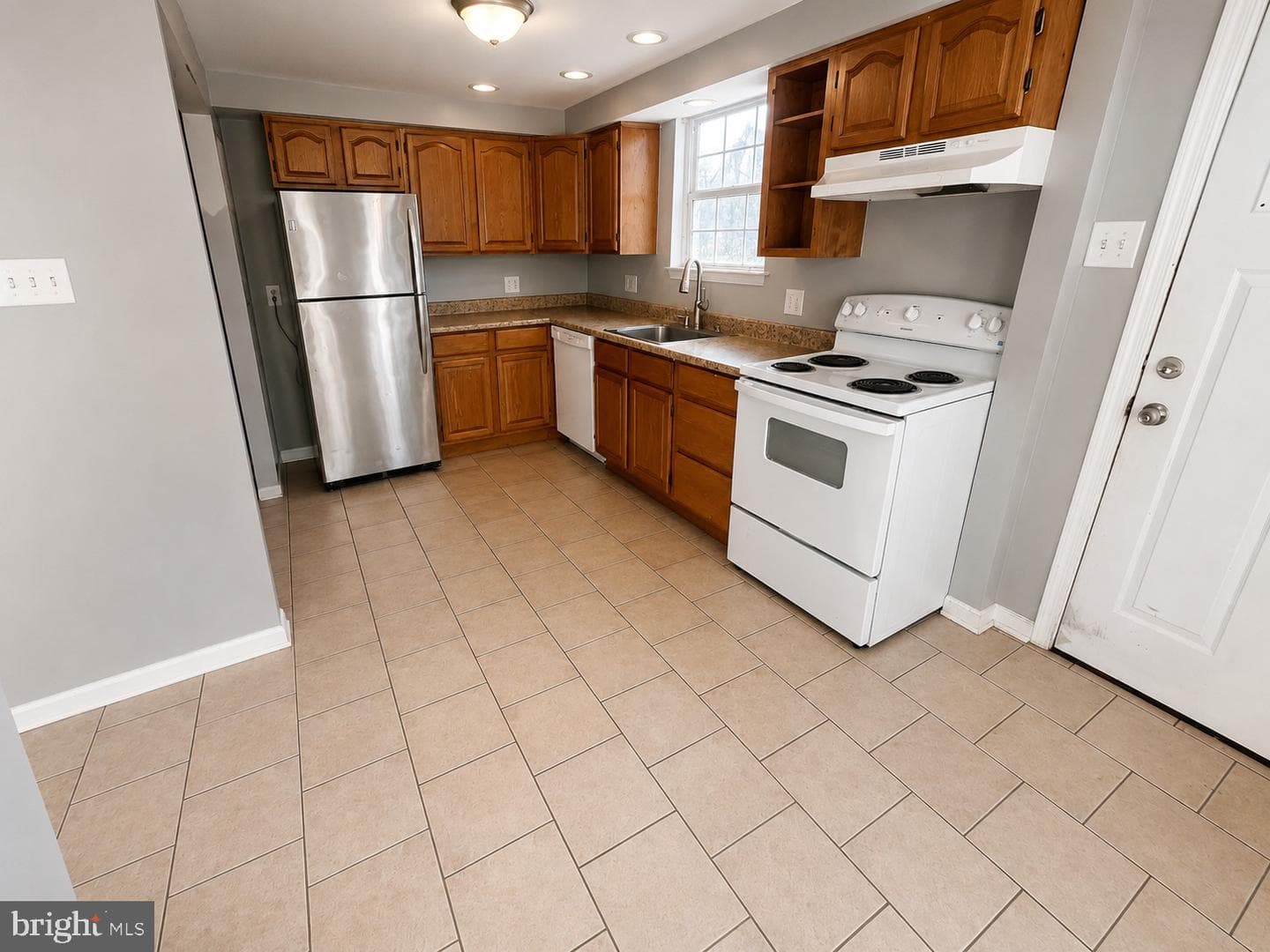 1732 Langley Road photo 4
