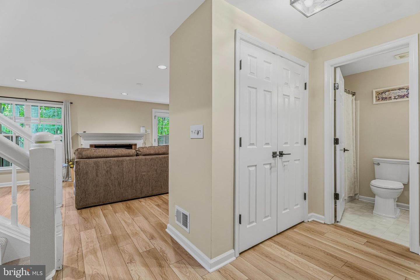 37 Farnham Way photo 35