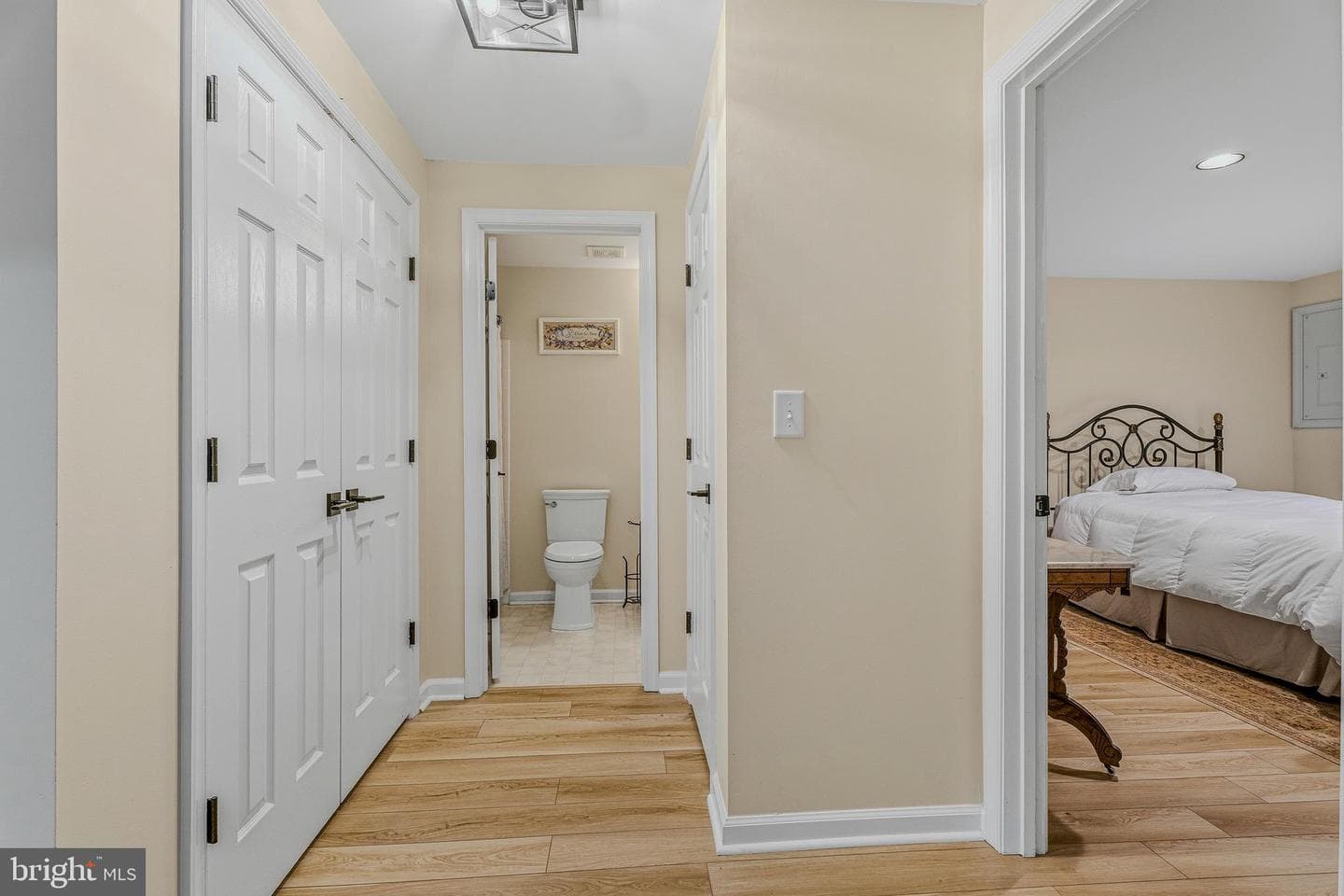 37 Farnham Way photo 39