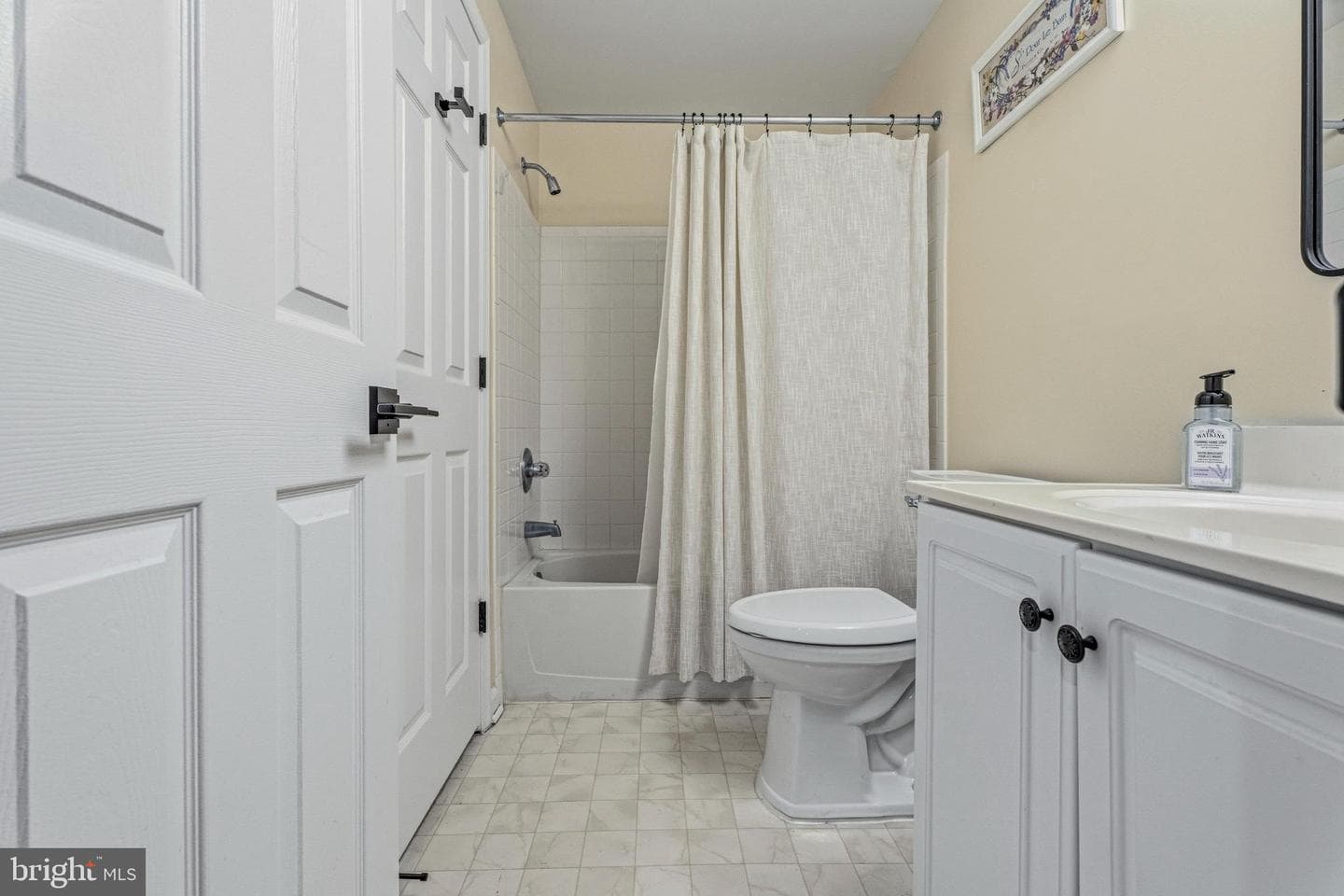 37 Farnham Way photo 42