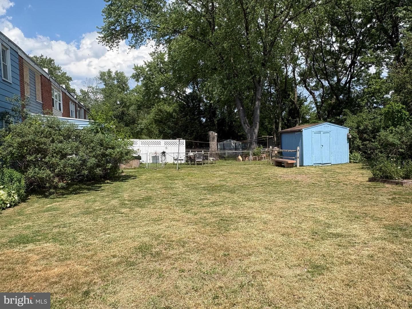 1021 Fredonia Court photo 23
