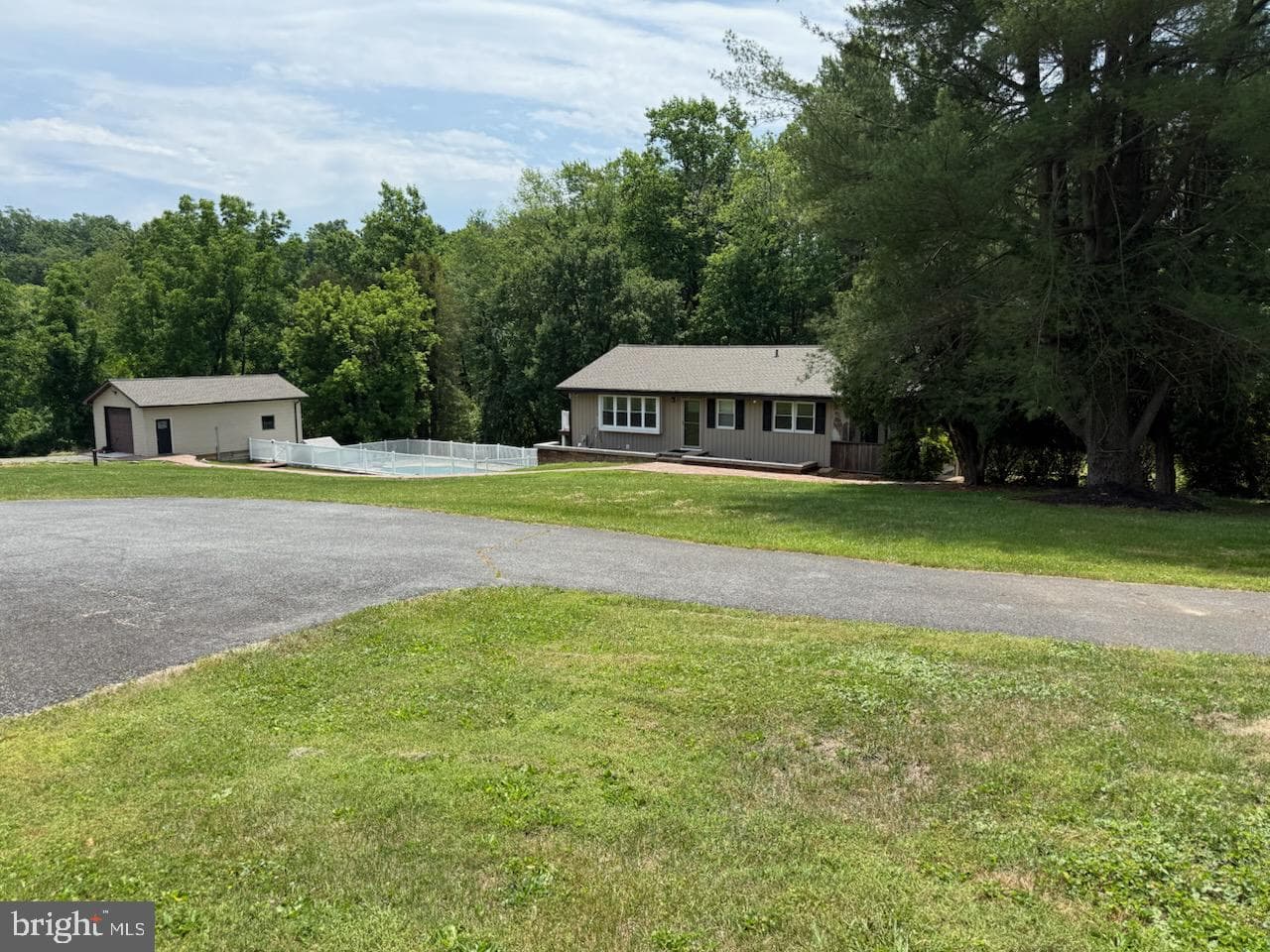 4538 Long Green Road photo 5