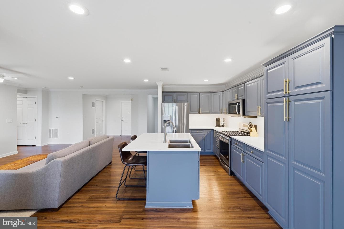 12240 Roundwood Road #605 photo 5