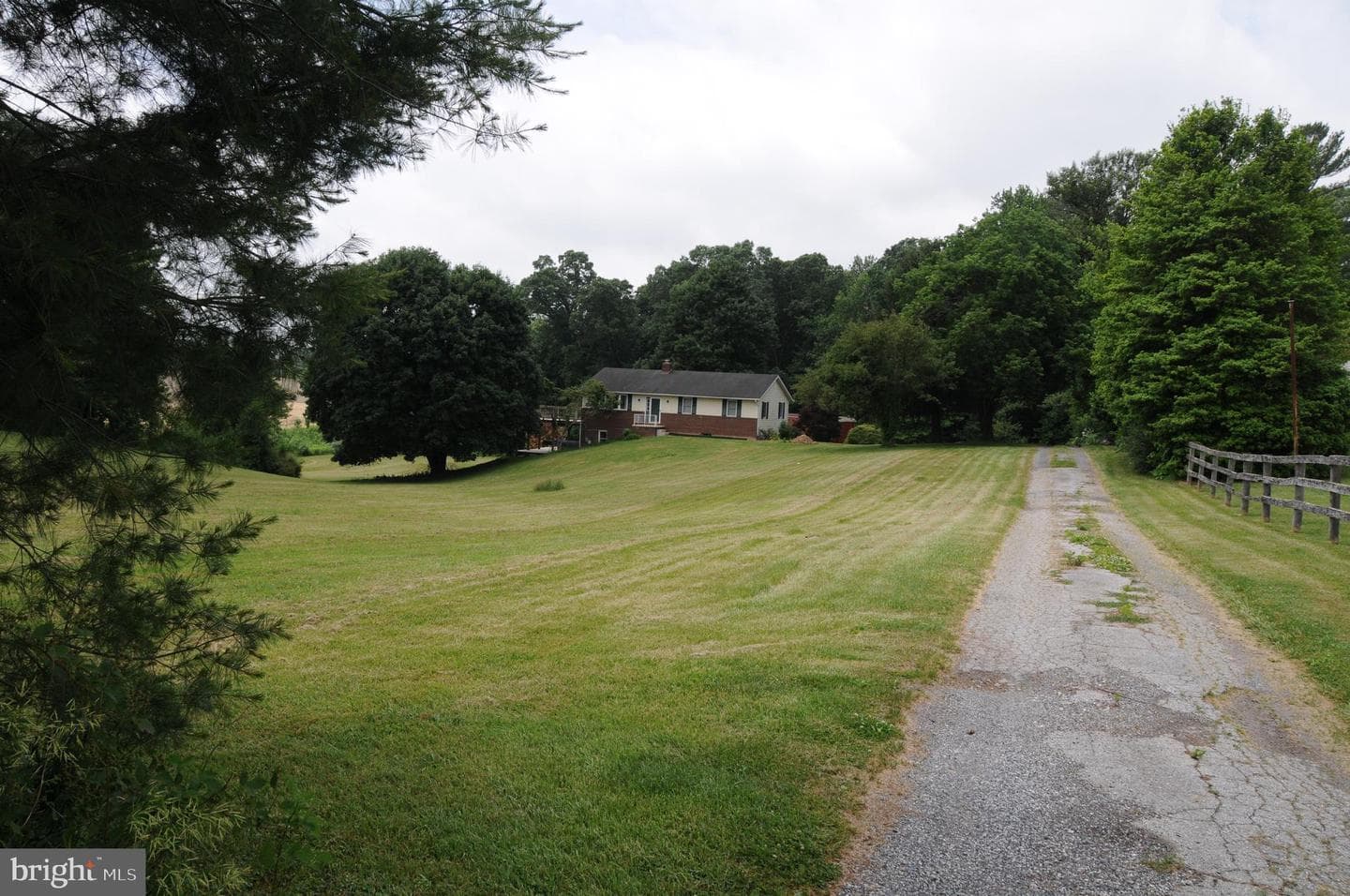 20408 Old York Road photo 28