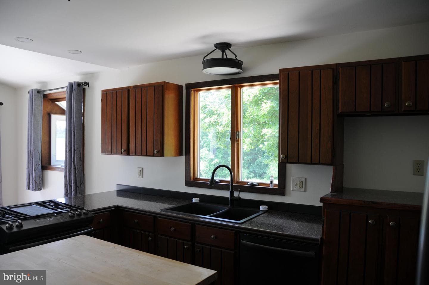 20408 Old York Road photo 6