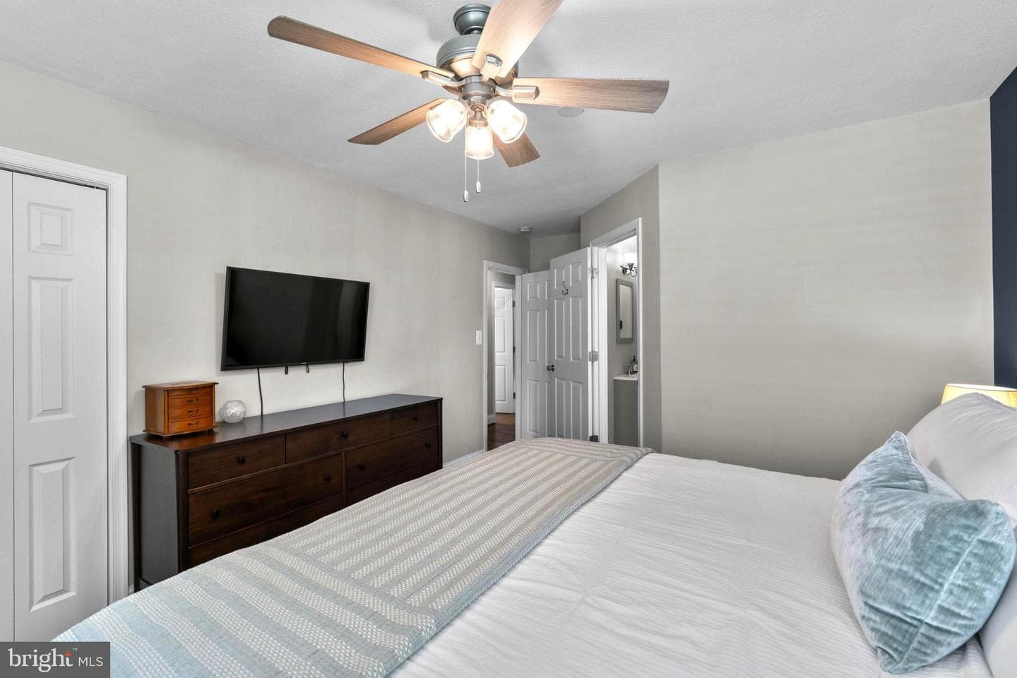 24 Delrey Avenue photo 23