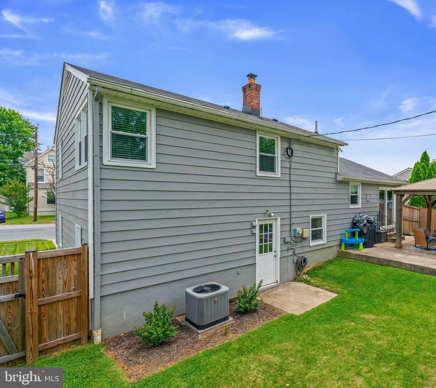 24 Delrey Avenue photo 44
