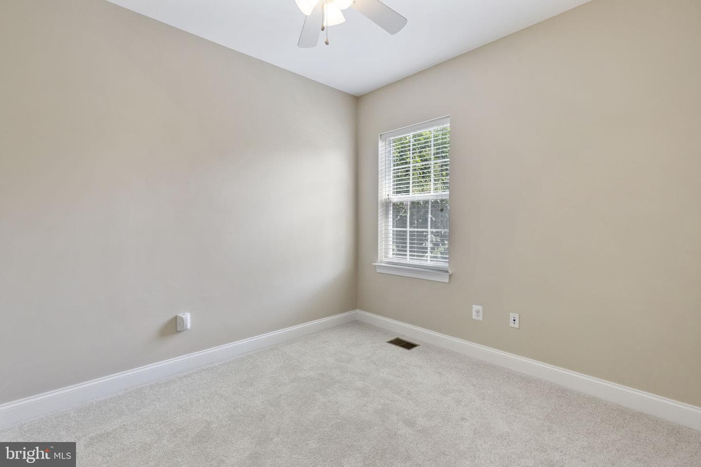 9017 Sunni Perch Court photo 26