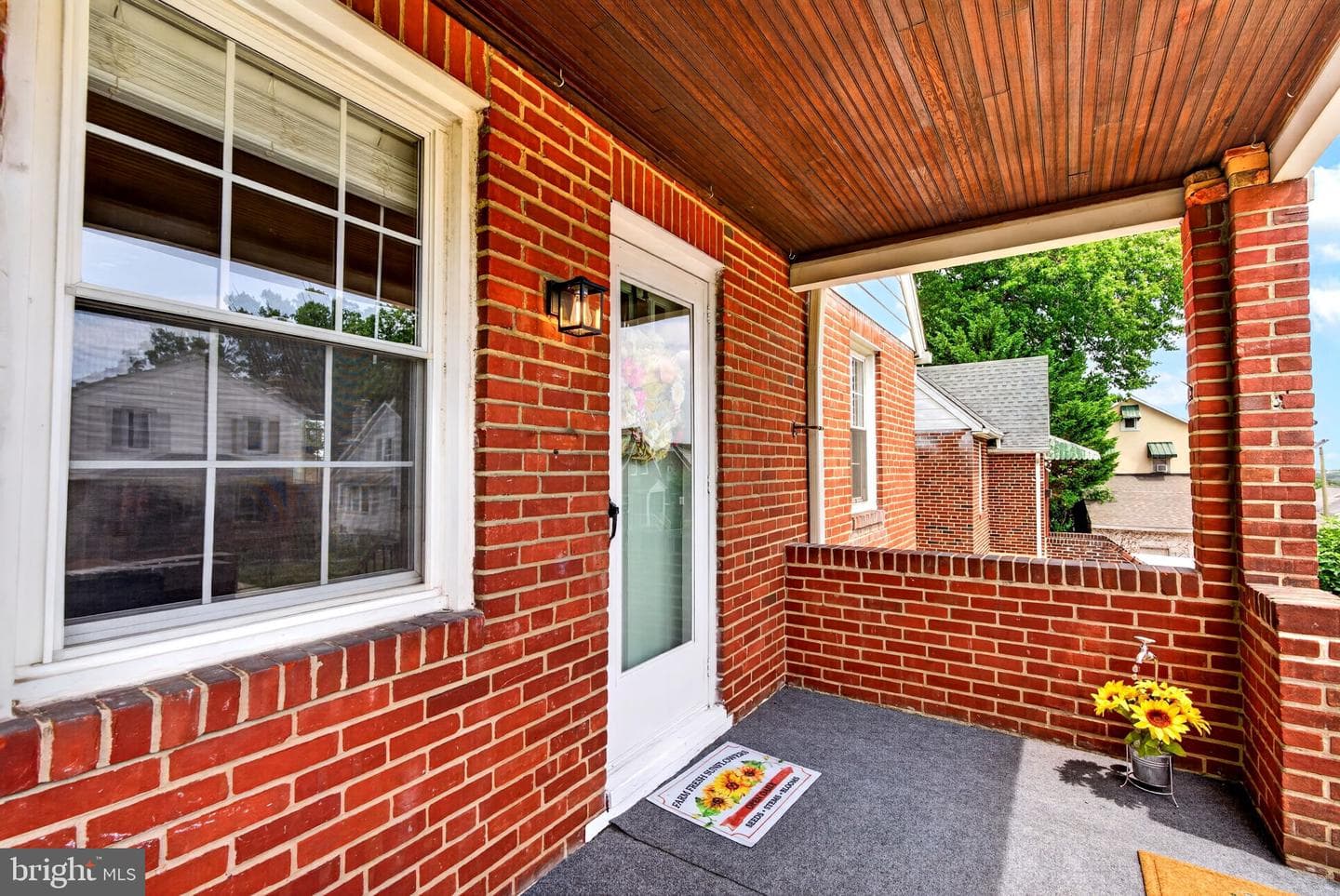 104 W Elm Avenue photo 3